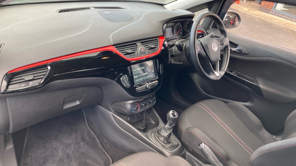 Vauxhall Corsa 1.4 [75] Griffin 5dr Petrol Hatchback - Image 9