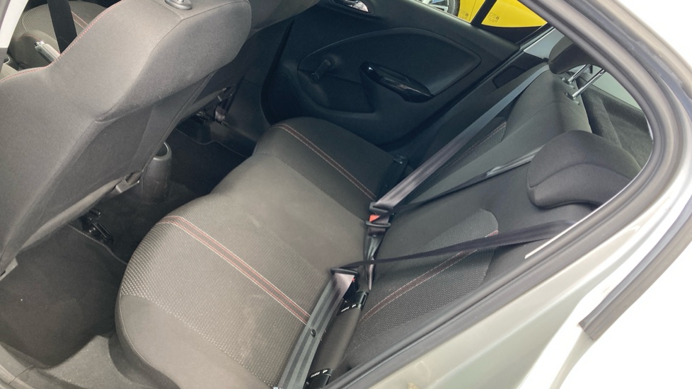 Vauxhall Corsa 1.4 [75] Griffin 5dr Petrol Hatchback - Image 16