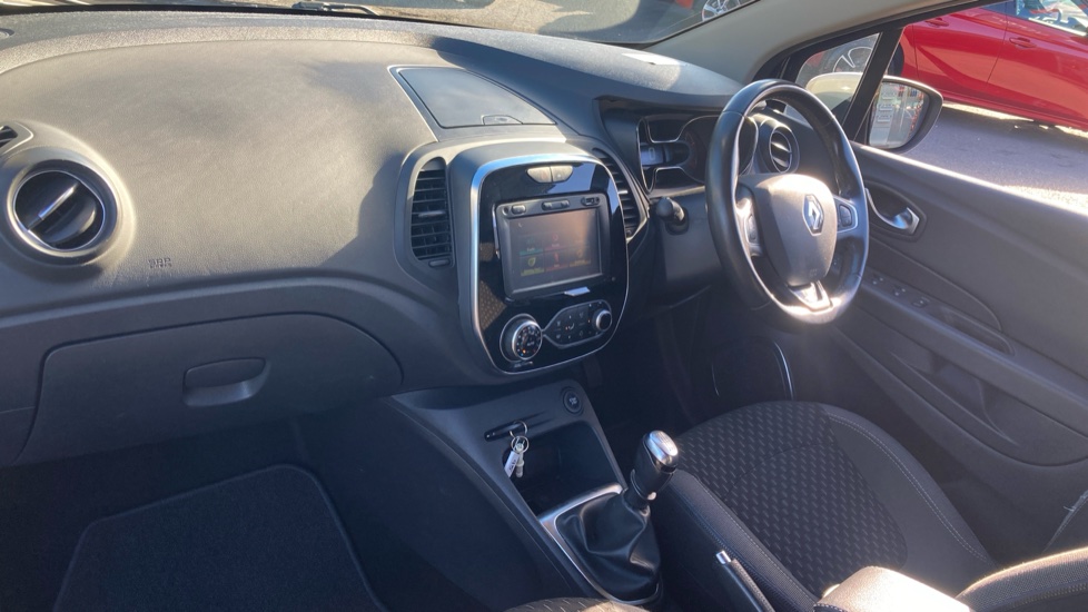 Renault Captur 1.5 dCi 110 Dynamique S Nav 5dr Diesel Hatchback - Image 9