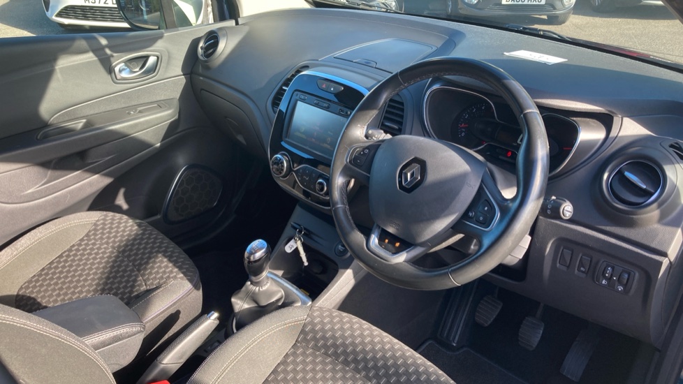 Renault Captur 1.5 dCi 110 Dynamique S Nav 5dr Diesel Hatchback - Image 11
