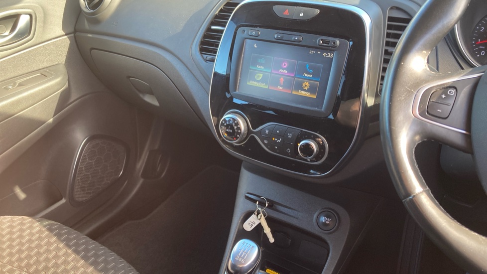 Renault Captur 1.5 dCi 110 Dynamique S Nav 5dr Diesel Hatchback - Image 14