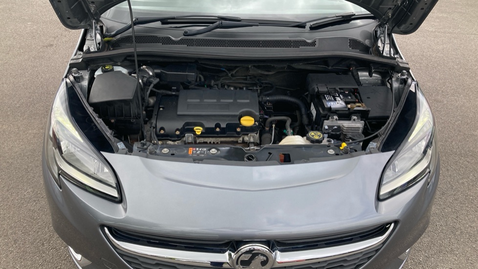 Vauxhall Corsa 1.4 [75] SRi Nav 5dr Petrol Hatchback - Image 8