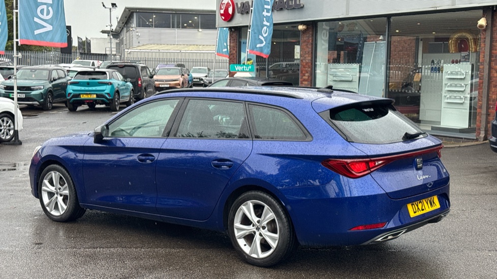 SEAT Leon 1.5 TSI EVO FR 5dr Petrol Estate - Image 2