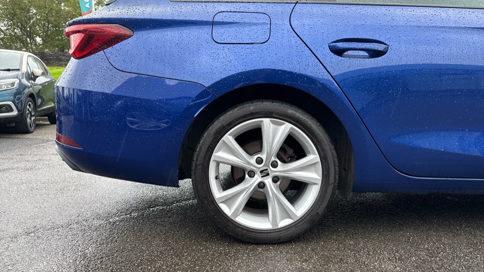 SEAT Leon 1.5 TSI EVO FR 5dr Petrol Estate - Image 7