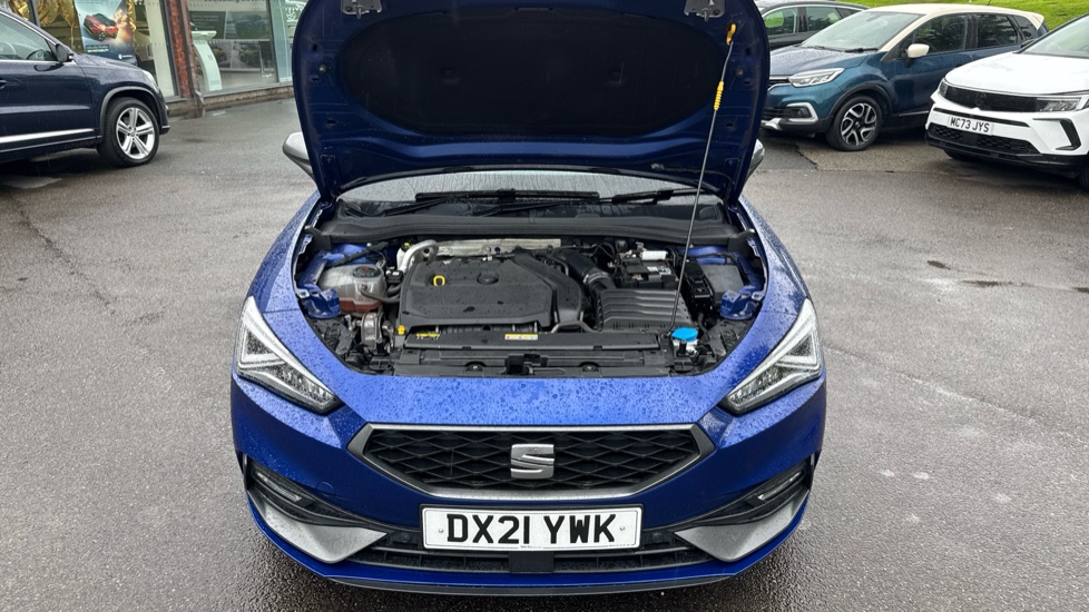 SEAT Leon 1.5 TSI EVO FR 5dr Petrol Estate - Image 8