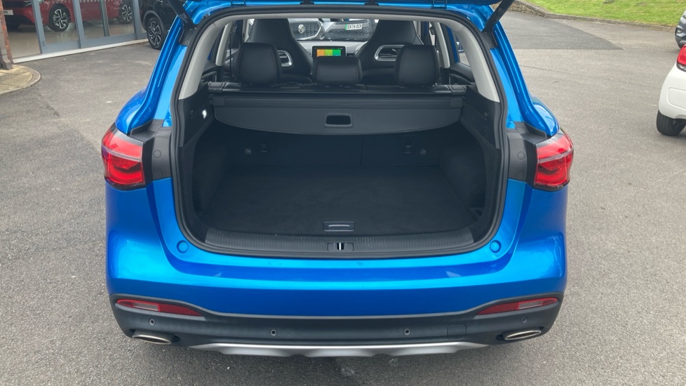 MG HS 1.5 T-GDI Exclusive 5dr DCT Petrol Hatchback - Image 4