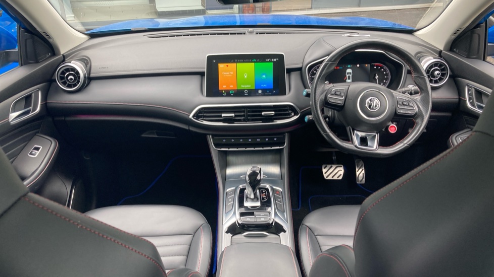 MG HS 1.5 T-GDI Exclusive 5dr DCT Petrol Hatchback - Image 10