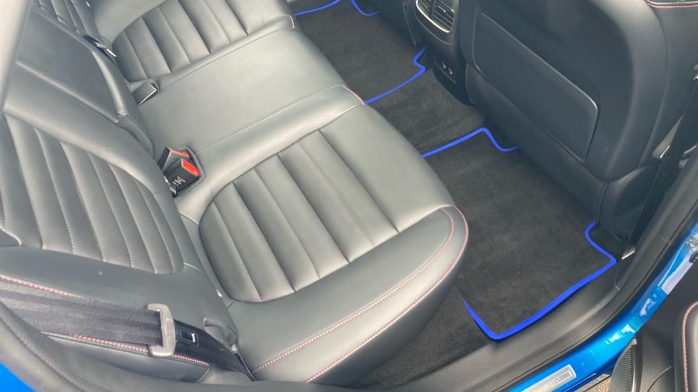 MG HS 1.5 T-GDI Exclusive 5dr DCT Petrol Hatchback - Image 36
