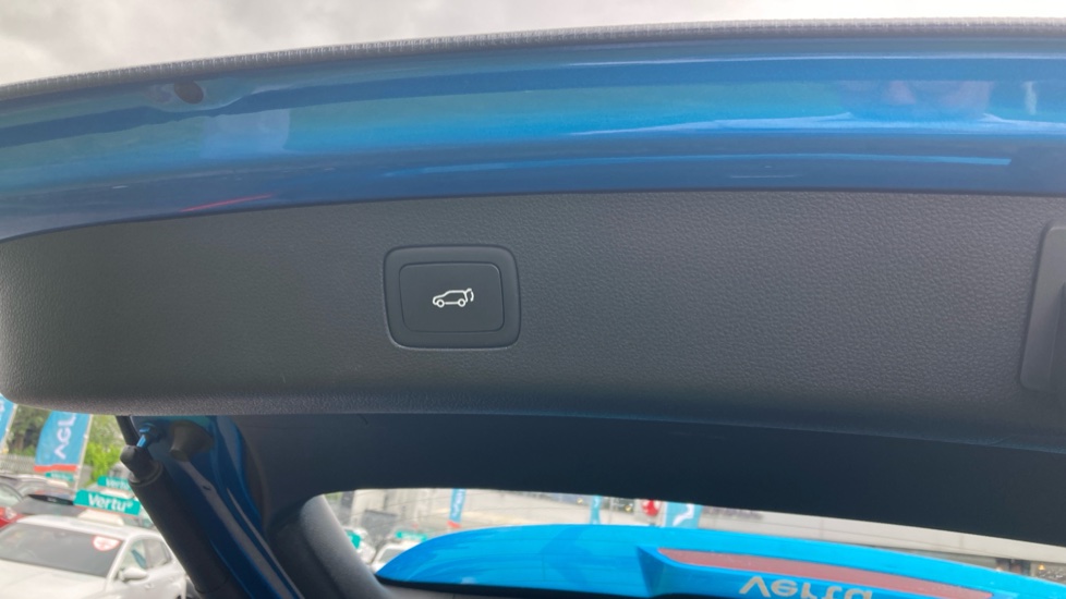 MG HS 1.5 T-GDI Exclusive 5dr DCT Petrol Hatchback - Image 47
