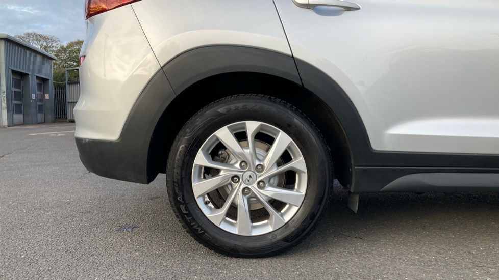 Hyundai TUCSON 1.6 GDi SE Nav 5dr 2WD Petrol Estate - Image 7
