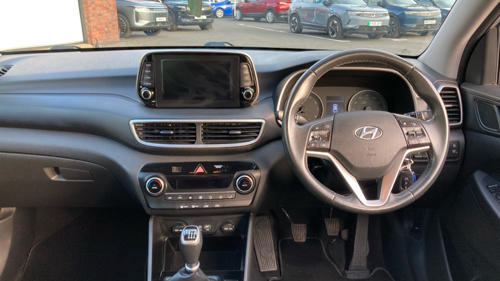 Hyundai TUCSON 1.6 GDi SE Nav 5dr 2WD Petrol Estate - Image 10