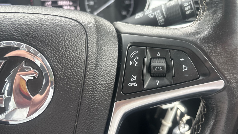 Vauxhall Mokka X 1.6i Active 5dr Petrol Hatchback - Image 22