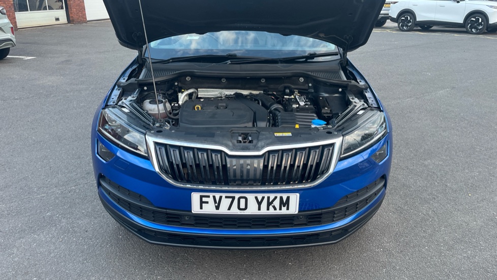 Skoda Karoq 1.5 TSI SE L 5dr Petrol Estate - Image 8