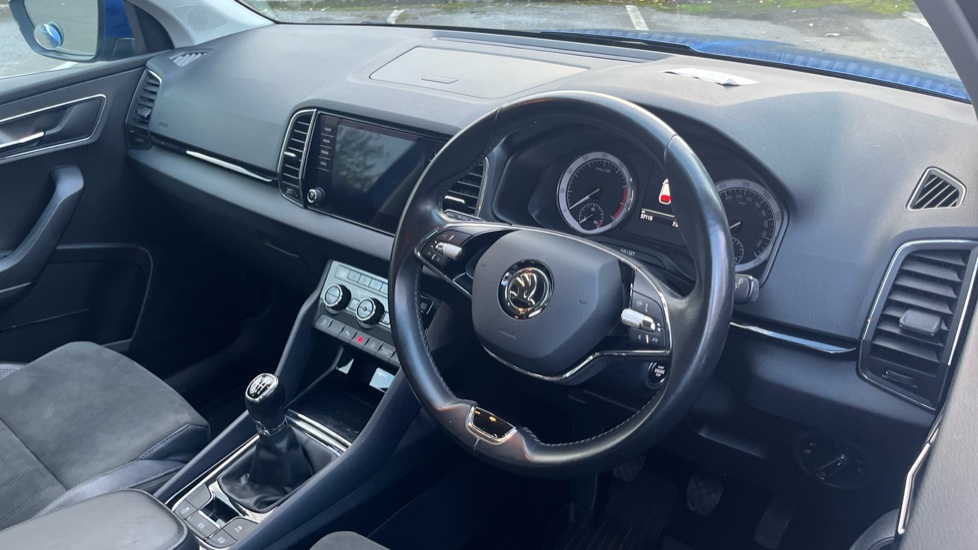 Skoda Karoq 1.5 TSI SE L 5dr Petrol Estate - Image 11