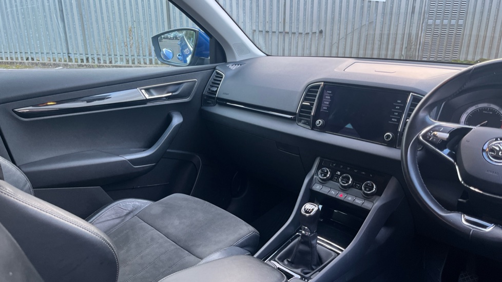Skoda Karoq 1.5 TSI SE L 5dr Petrol Estate - Image 14