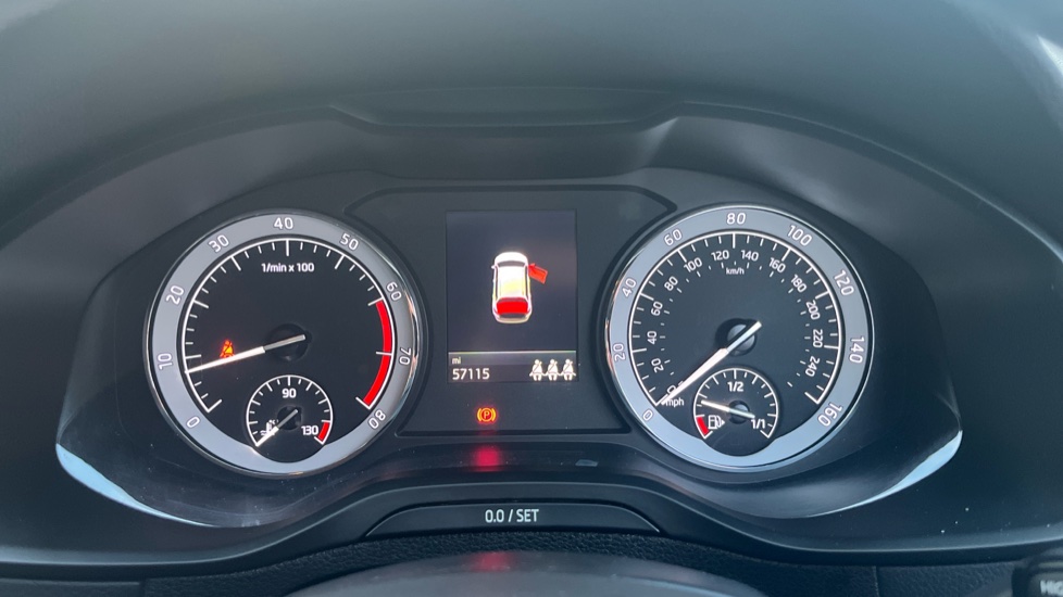 Skoda Karoq 1.5 TSI SE L 5dr Petrol Estate - Image 18