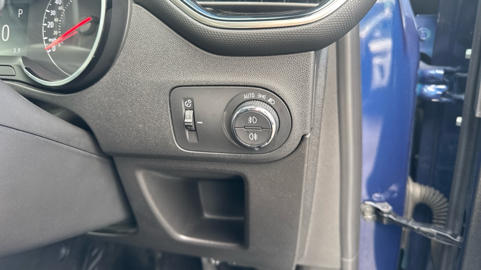 Vauxhall Crossland 1.2 Turbo [130] Ultimate 5dr Auto Petrol Hatchback - Image 26