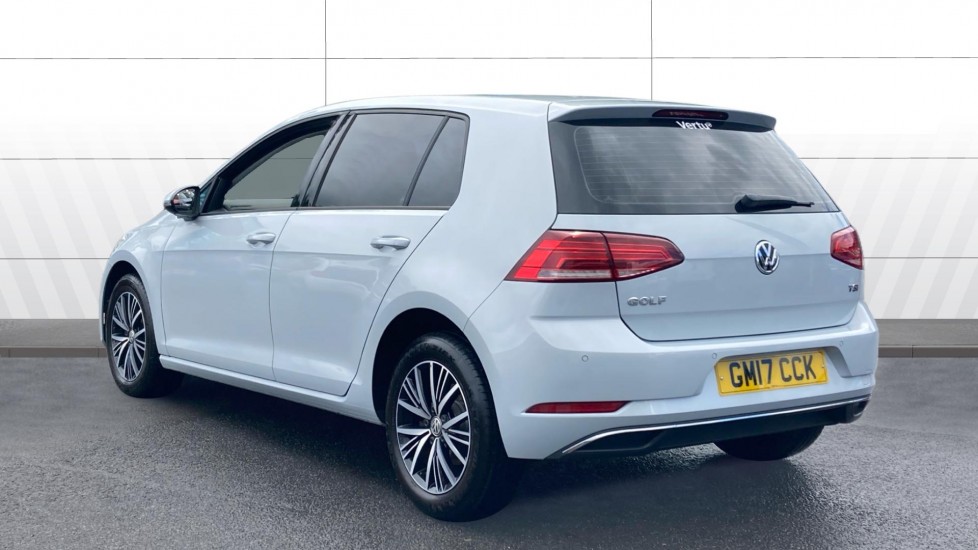 Volkswagen Golf 1.4 TSI SE [Nav] 5dr DSG Petrol Hatchback - Image 2
