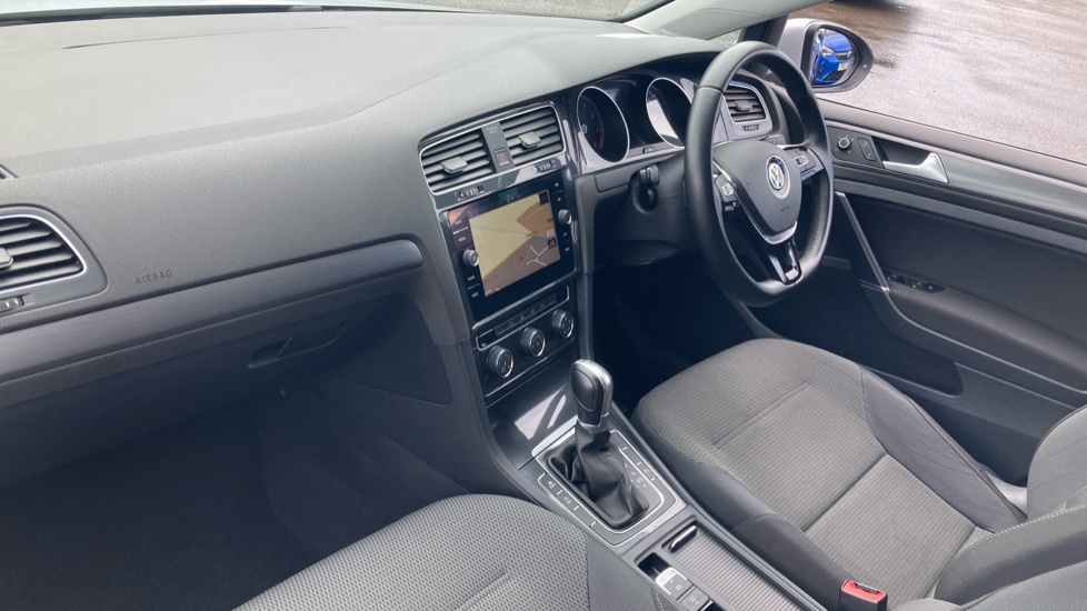Volkswagen Golf 1.4 TSI SE [Nav] 5dr DSG Petrol Hatchback - Image 9