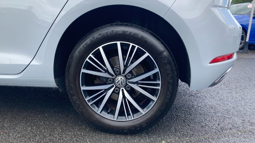 Volkswagen Golf 1.4 TSI SE [Nav] 5dr DSG Petrol Hatchback - Image 22