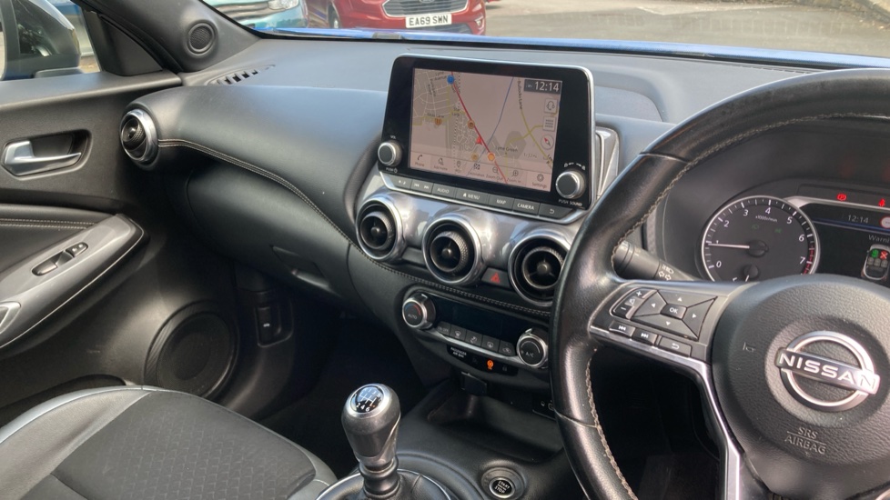 Nissan Juke 1.0 DiG-T 114 N-Connecta 5dr Petrol Hatchback - Image 14