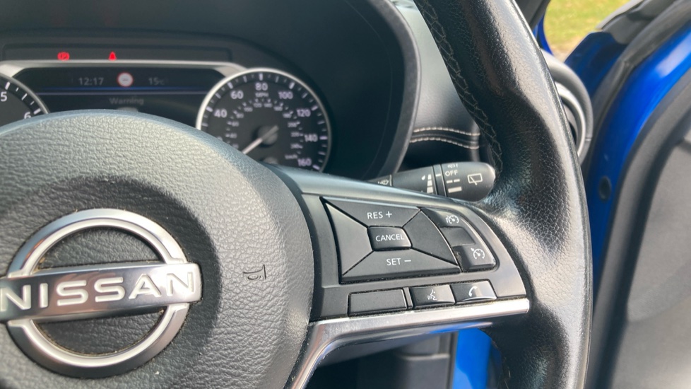 Nissan Juke 1.0 DiG-T 114 N-Connecta 5dr Petrol Hatchback - Image 28