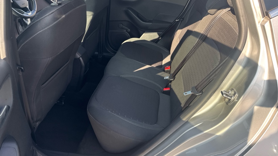 Ford Fiesta 1.0 EcoBoost Titanium 5dr Petrol Hatchback - Image 16