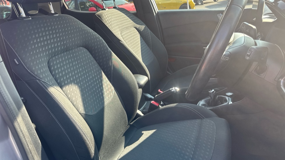 Ford Fiesta 1.0 EcoBoost Titanium 5dr Petrol Hatchback - Image 23
