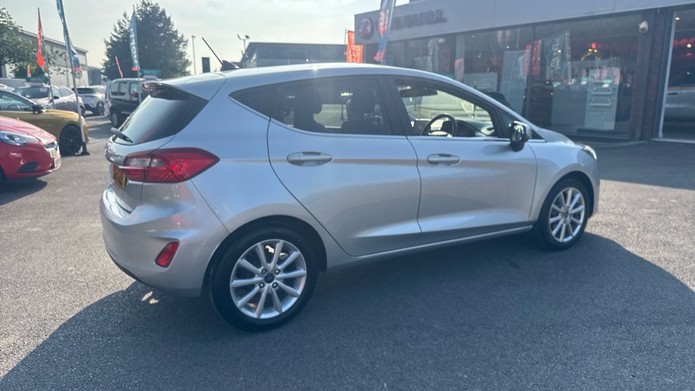 Ford Fiesta 1.0 EcoBoost Titanium 5dr Petrol Hatchback - Image 30