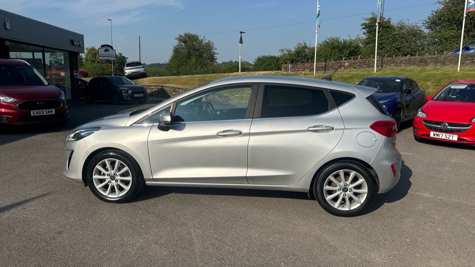 Ford Fiesta 1.0 EcoBoost Titanium 5dr Petrol Hatchback - Image 33
