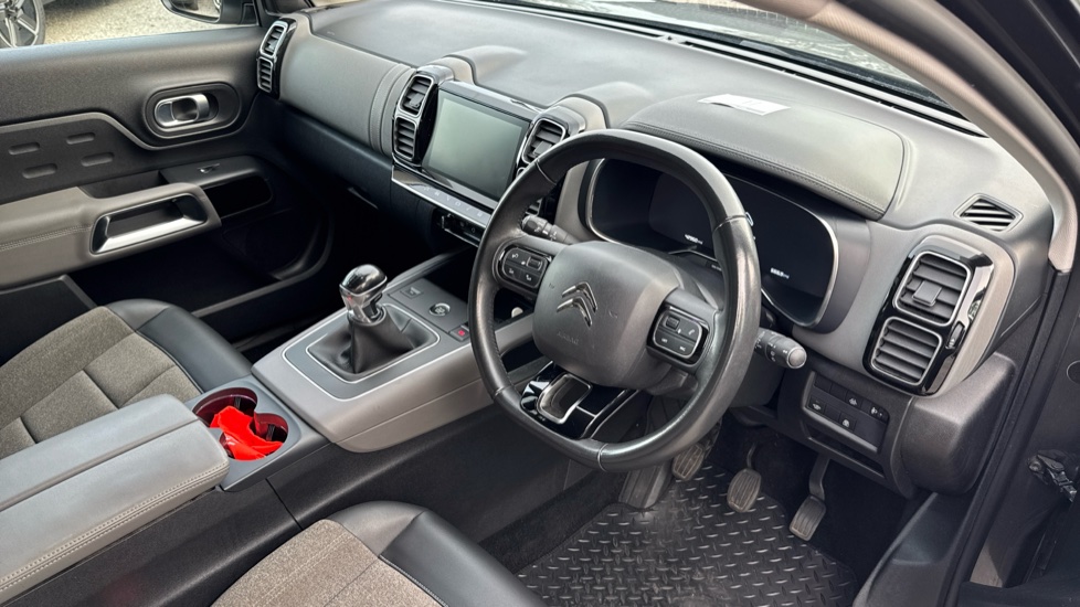 Citroen C5 Aircross 1.2 PureTech 130 Shine 5dr Petrol Hatchback - Image 11