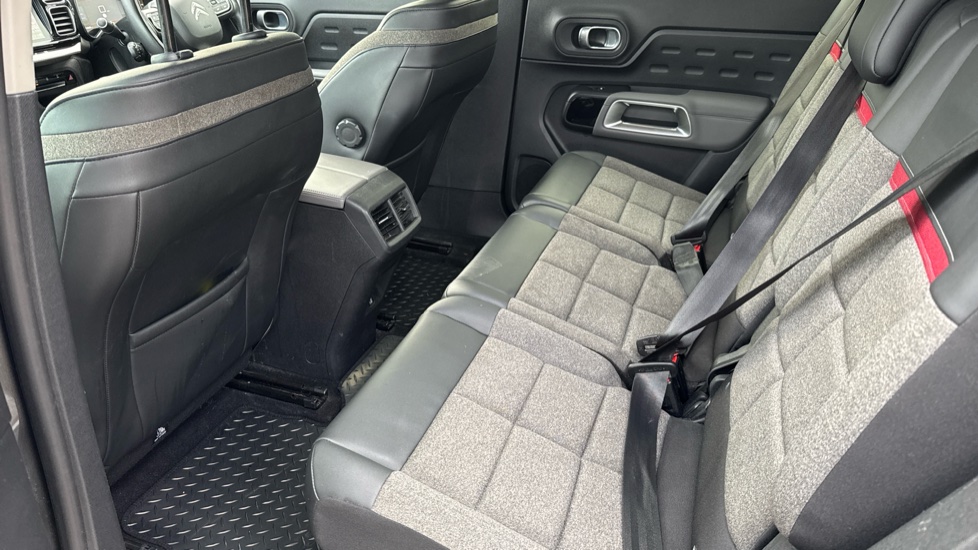 Citroen C5 Aircross 1.2 PureTech 130 Shine 5dr Petrol Hatchback - Image 16