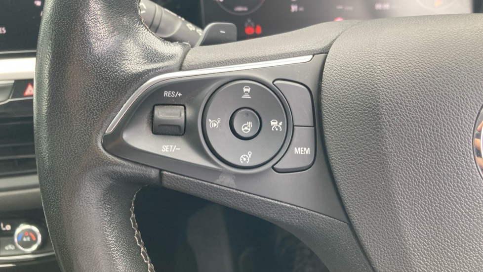 Vauxhall Grandland 1.2 Turbo Ultimate 5dr Auto Petrol Hatchback - Image 21