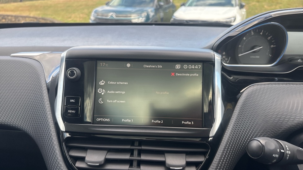 Peugeot 2008 1.2 PureTech Allure Premium 5dr Petrol Estate - Image 23