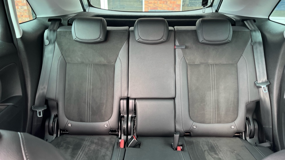 Vauxhall Crossland 1.2 Turbo [130] Ultimate 5dr Auto Petrol Hatchback - Image 15