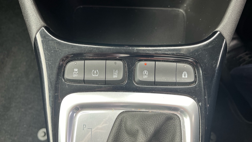 Vauxhall Crossland 1.2 Turbo [130] Ultimate 5dr Auto Petrol Hatchback - Image 31