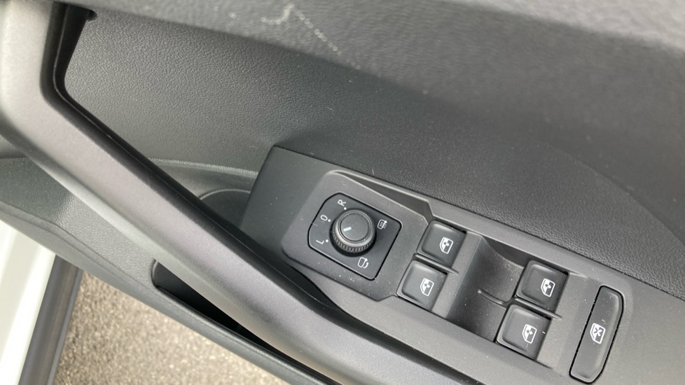 Volkswagen T-Cross 1.0 TSI 110 Black Edition 5dr Petrol Estate - Image 26