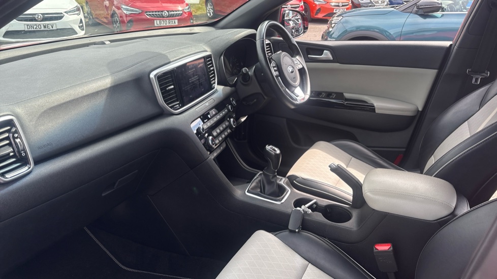 Kia Sportage 1.6T GDi ISG GT-Line 5dr Petrol Estate - Image 9
