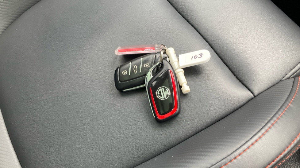 MG ZS 1.0T GDi Exclusive 5dr Petrol Hatchback - Image 19