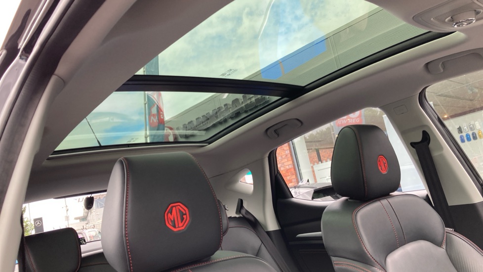 MG ZS 1.0T GDi Exclusive 5dr Petrol Hatchback - Image 27