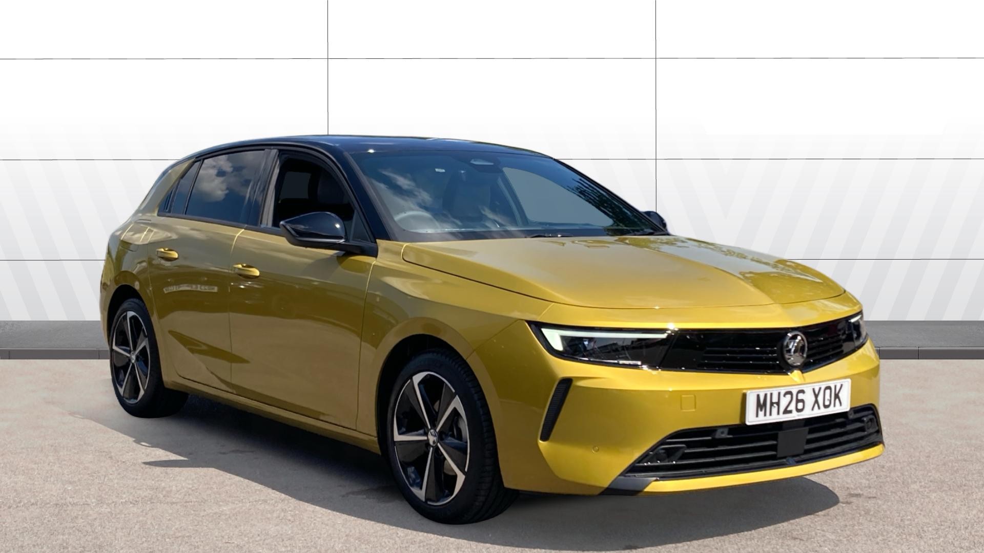 Vauxhall Astra dealer public-web source image