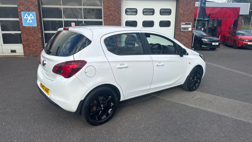 Vauxhall Corsa 1.4 [75] Griffin 5dr Petrol Hatchback - Image 31