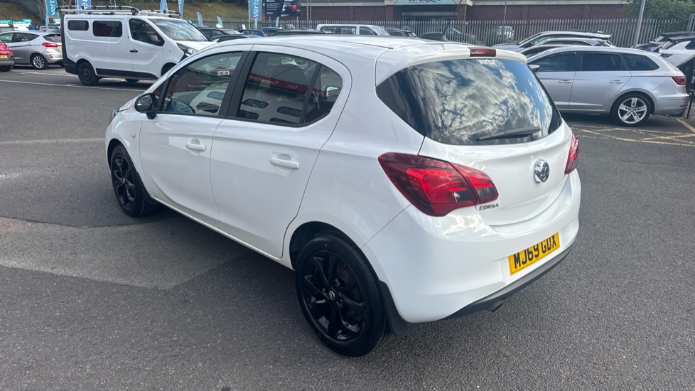 Vauxhall Corsa 1.4 [75] Griffin 5dr Petrol Hatchback - Image 35