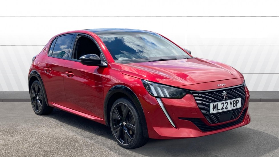 Peugeot 208 1.2 PureTech 100 GT 5dr Petrol Hatchback - Image 1