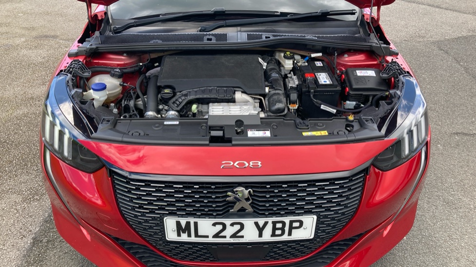Peugeot 208 1.2 PureTech 100 GT 5dr Petrol Hatchback - Image 8
