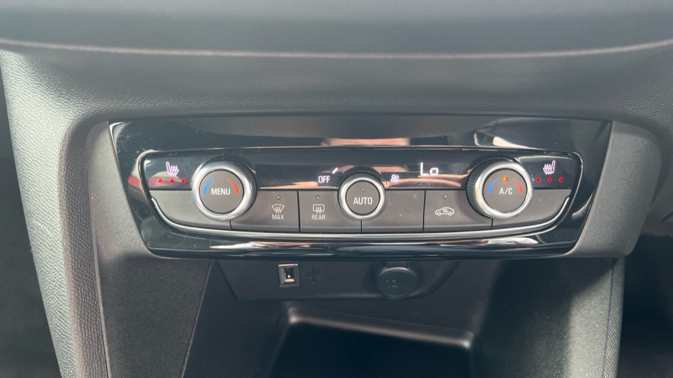 Vauxhall Corsa 100kW Ultimate 50kWh 5dr Auto [11kWCh] Electric Hatchback - Image 31