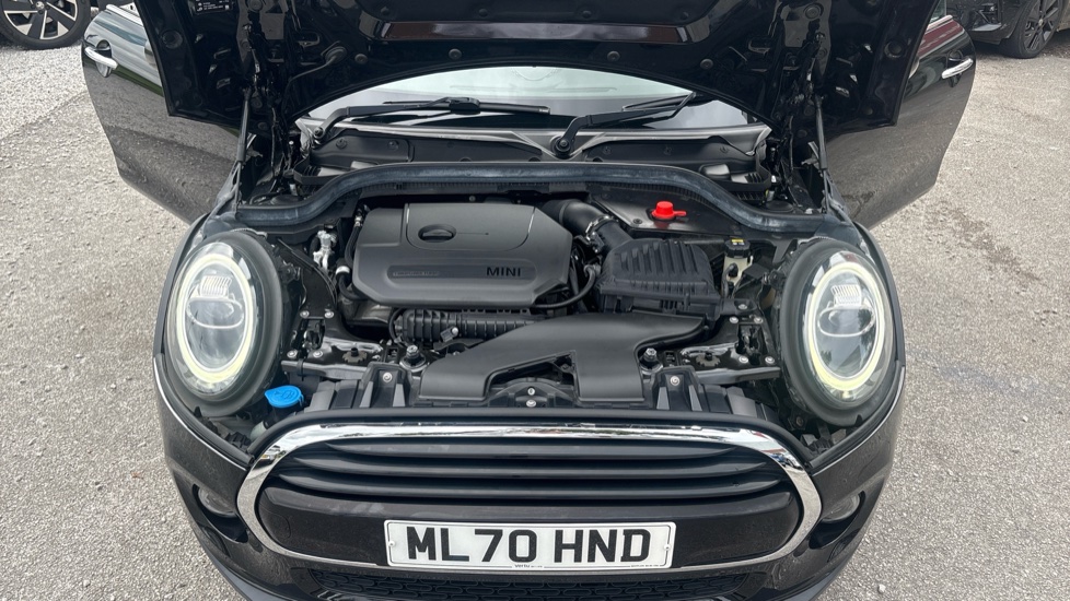 MINI Hatchback 1.5 Cooper Classic II 3dr Petrol Hatchback - Image 8