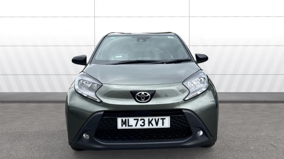 Toyota Aygo X 1.0 VVT-i Edge 5dr Petrol Hatchback - Image 3