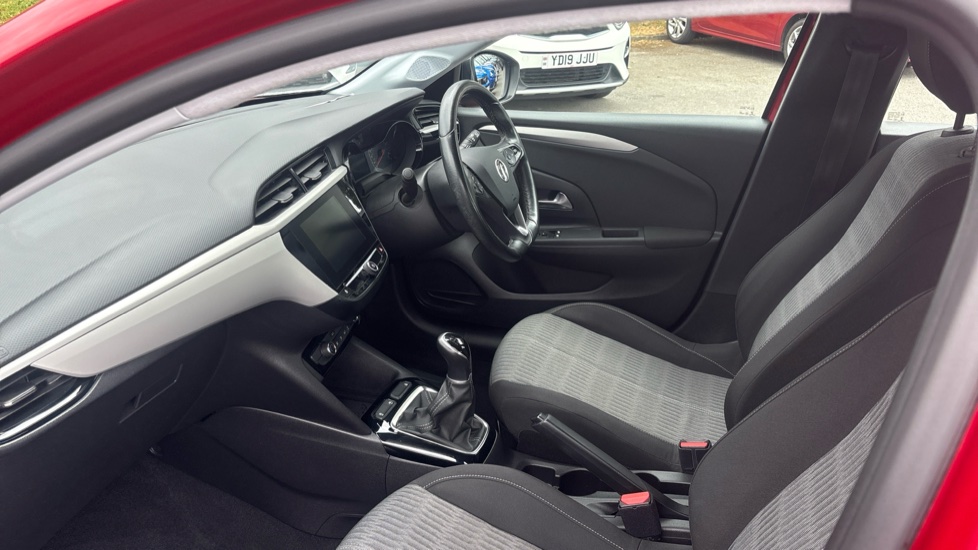 Vauxhall Corsa 1.2 SE 5dr Petrol Hatchback - Image 9