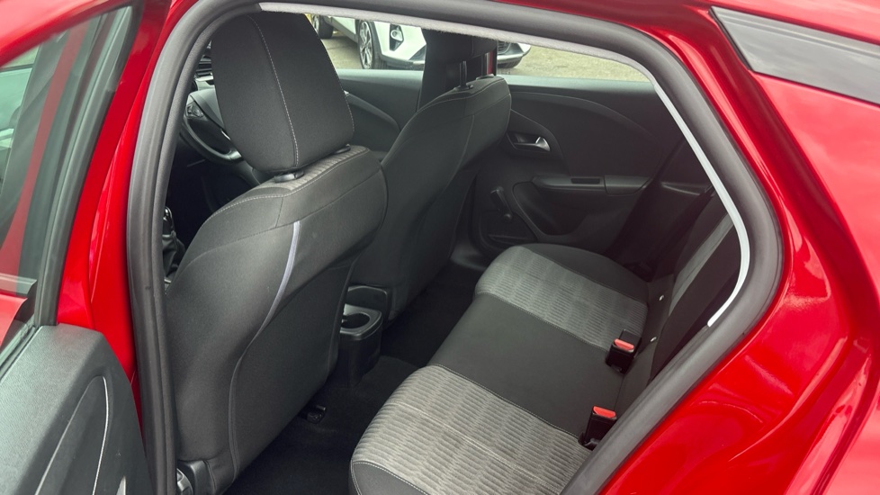 Vauxhall Corsa 1.2 SE 5dr Petrol Hatchback - Image 16